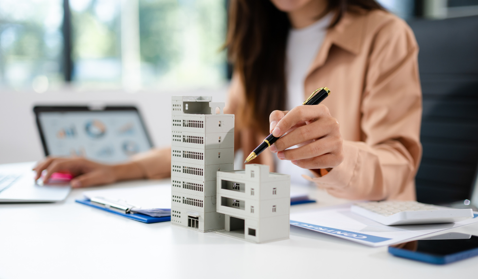 The Unexpected Gatekeeper: Why Your Landlord Can Make or Break Your Washington Business Sale